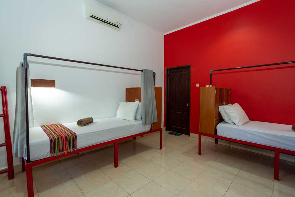 Ladies Dorm