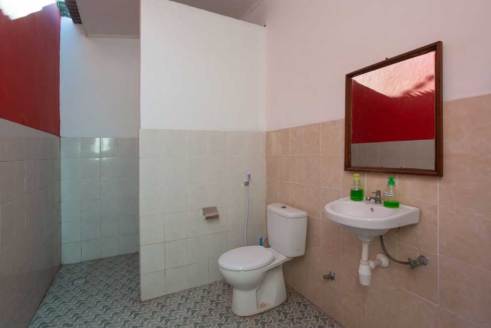 Ladies Dorm