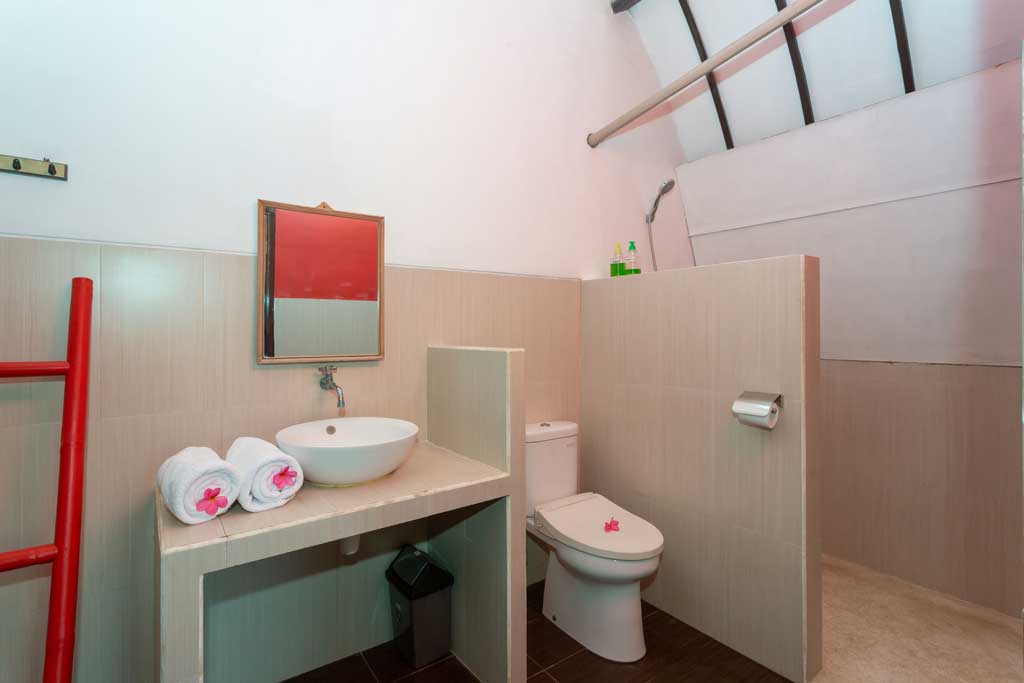 Lumbung Room